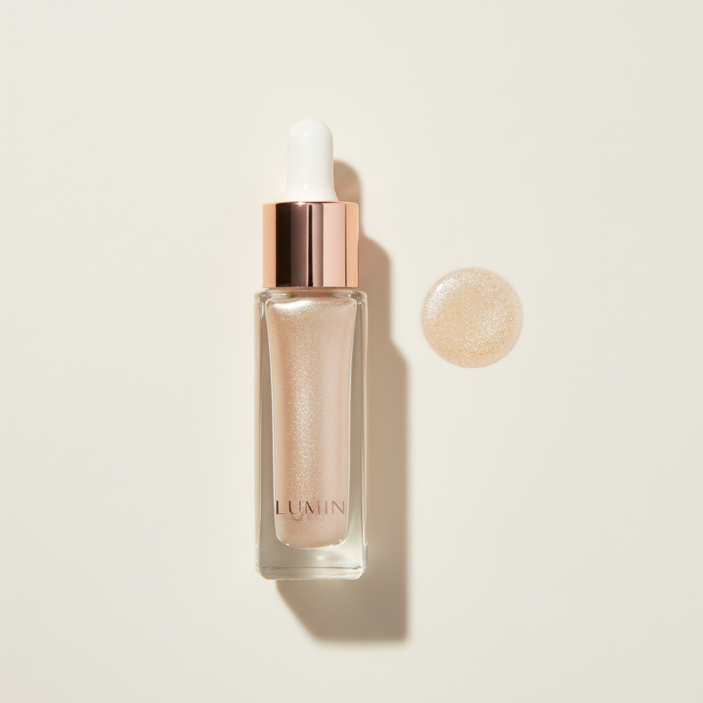 Liquid Highlighter flat lay with shimmer drop